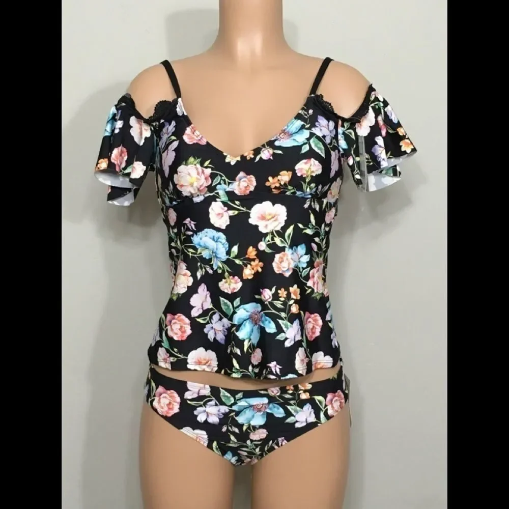 Kenneth Cole Reaction Off Shoulder tankini. NWT